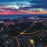 2 Bedroom Awesome In * Pula